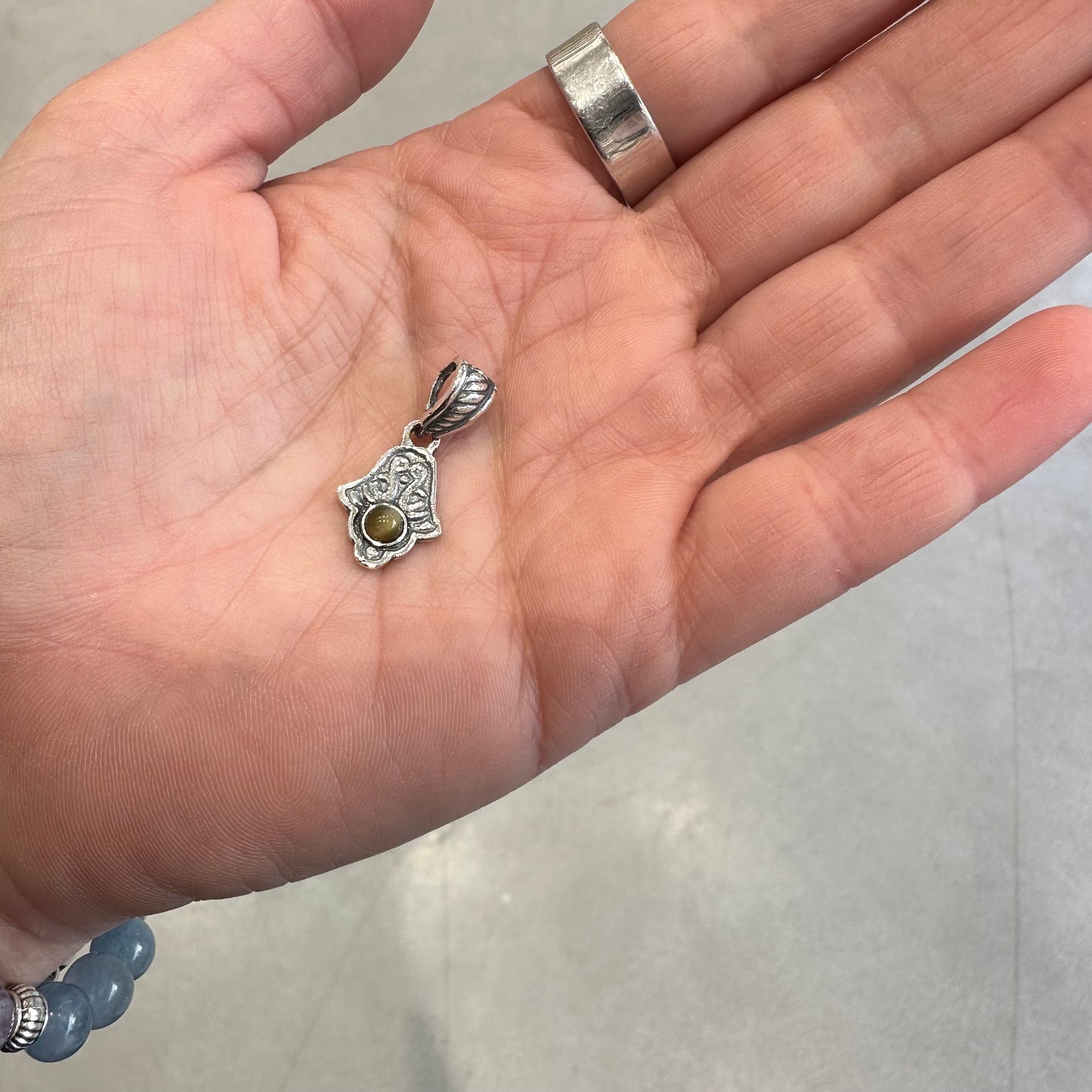 Cats Eye Chrysoberyl - Hand Pendant Necklace