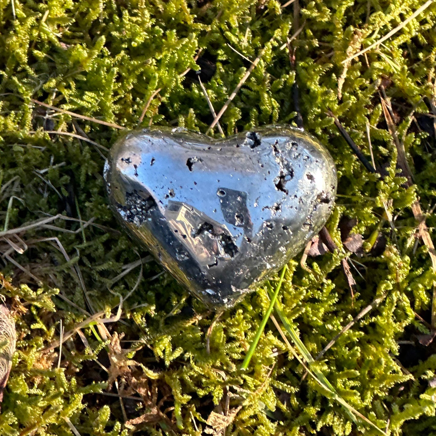 Pyrite Heart 97g