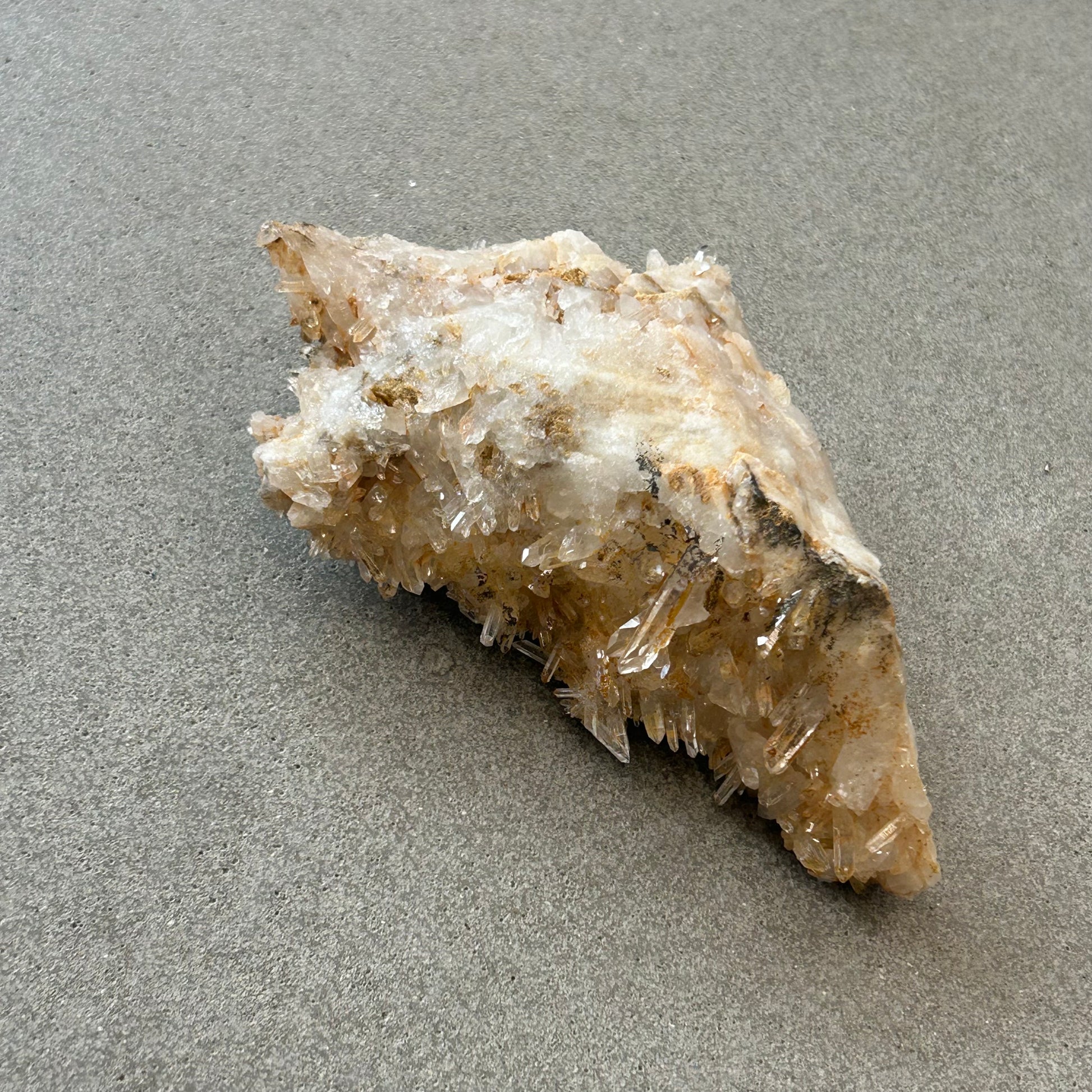 Clear  Quartz Cluster 225g