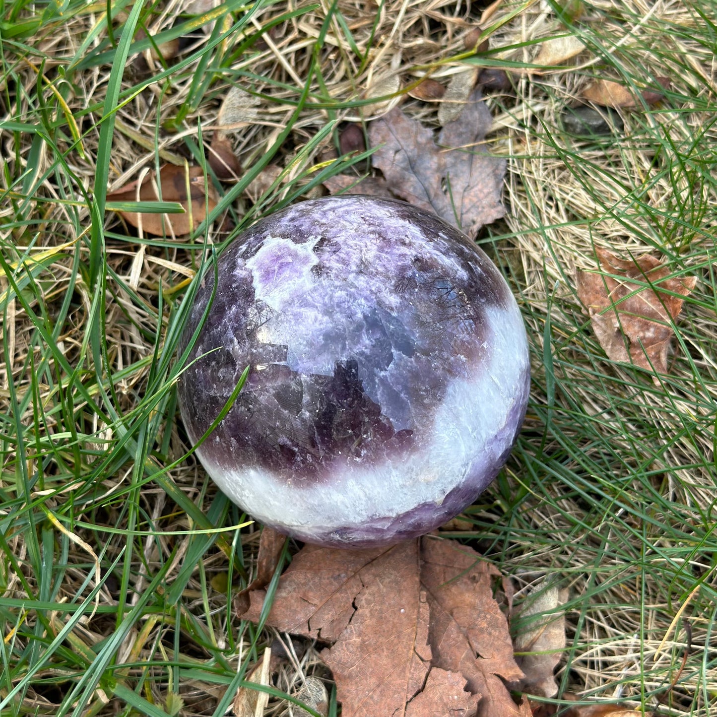 Chevron Amethyst Sphere 730g