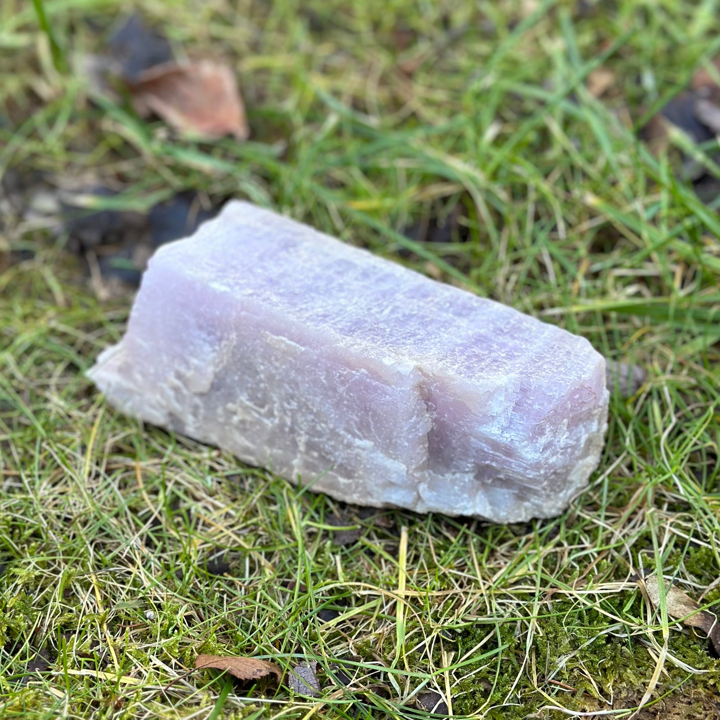 Kunzite Raw Free Form 700g