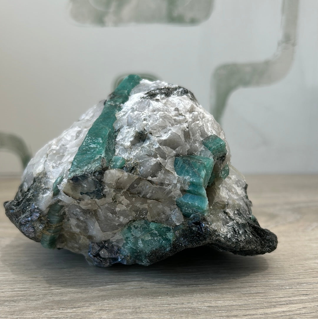 Emerald Raw Free Form 781g
