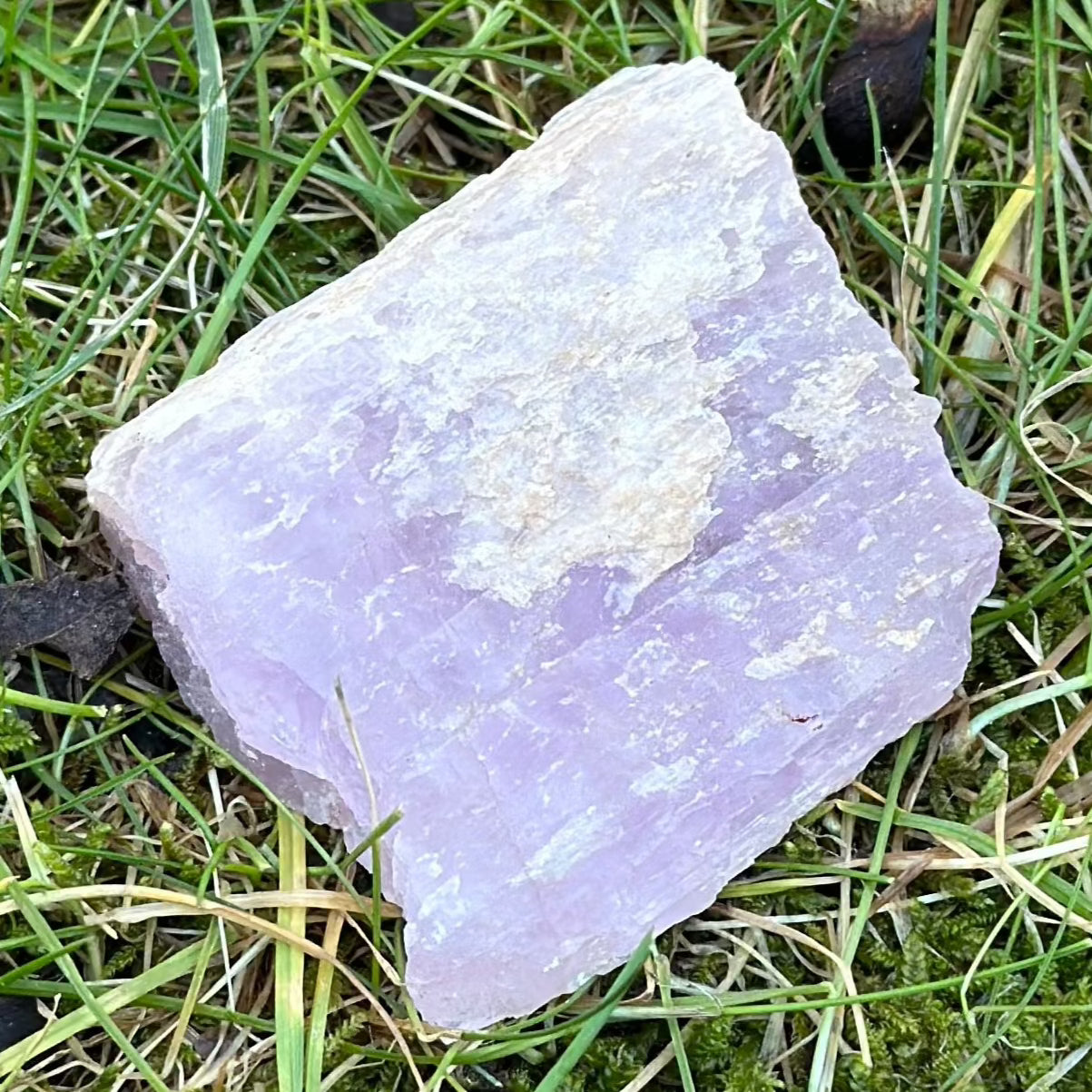 Kunzite Raw Free Form 84g