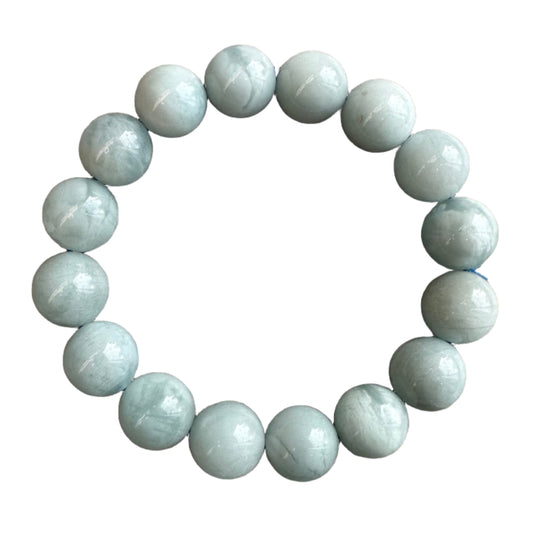 Aquamarine bracelet with 11-12mm beads promoting calmness and courage, perfect for reducing stress and enhancing perception.