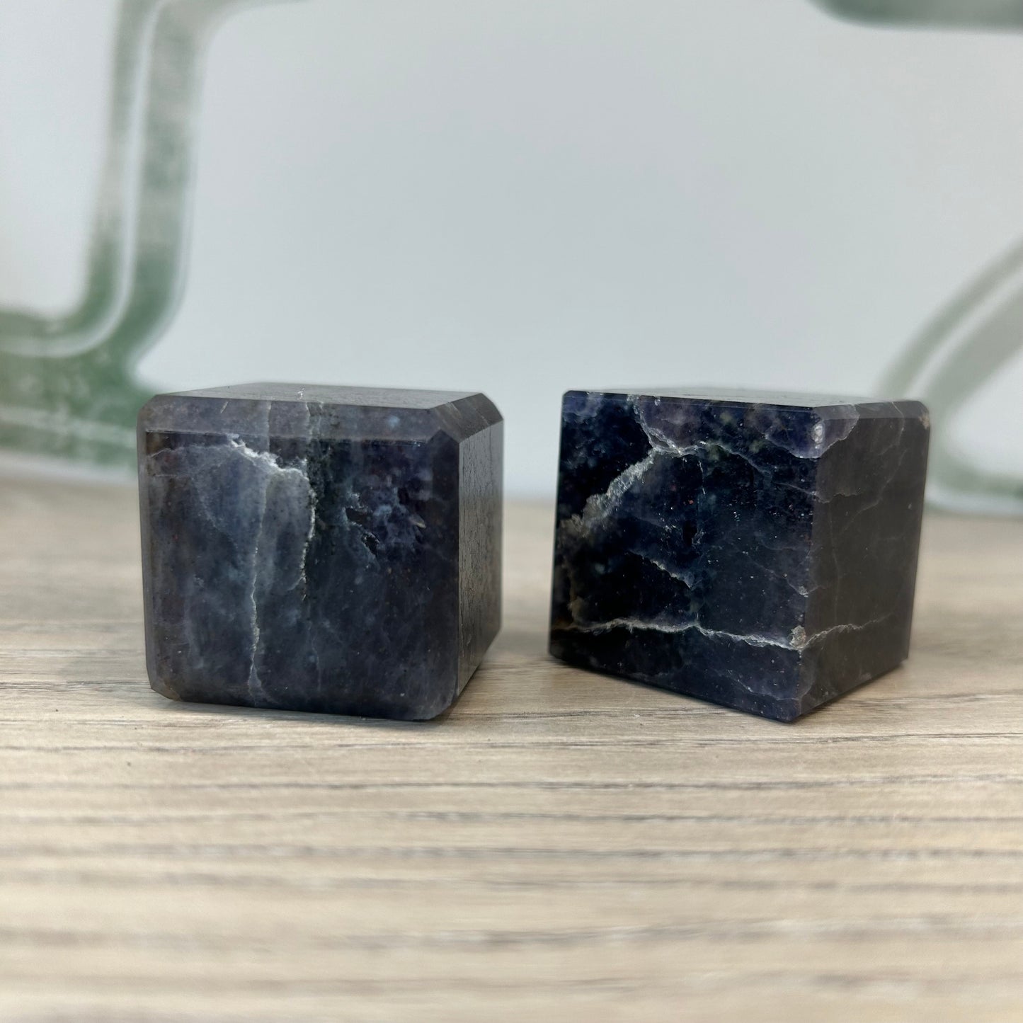 Iolite Cube