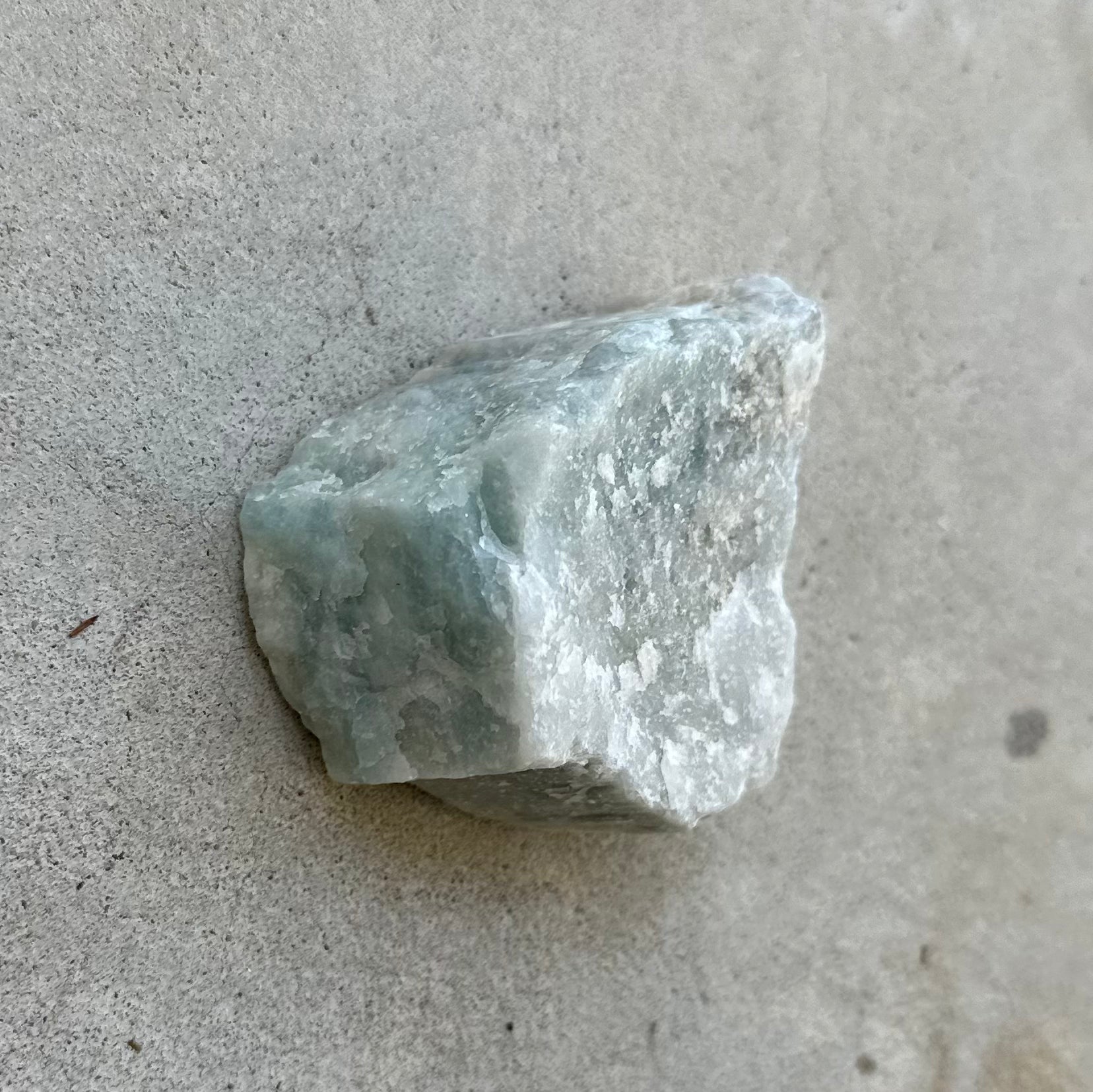 Aquamarine Natural Rough Chunk 135g