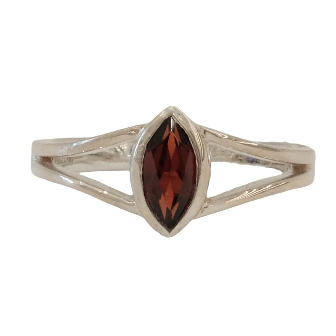 Garnet Marquise Sterling Silver Ring Size 7, promoting self-confidence and protecting against negative energy.