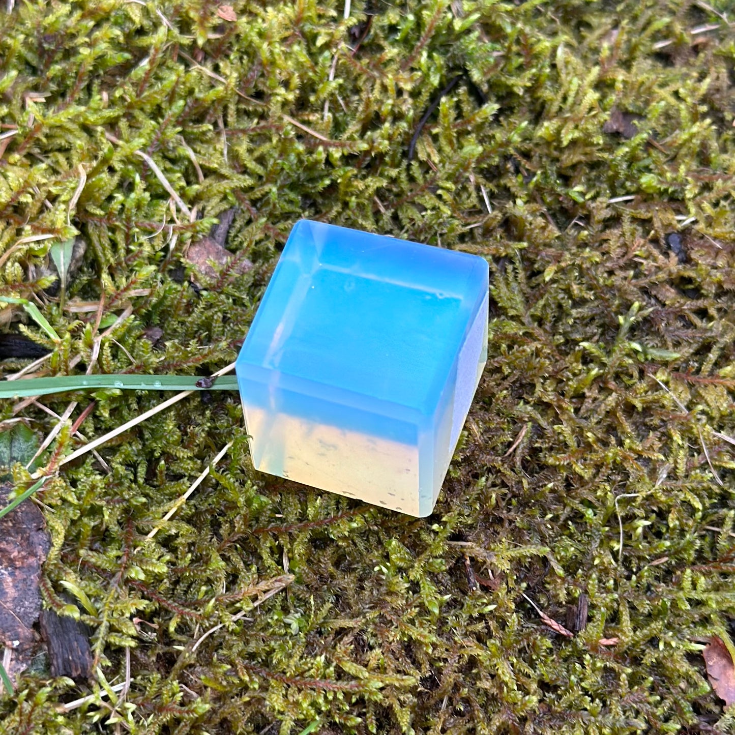Opalite Cube
