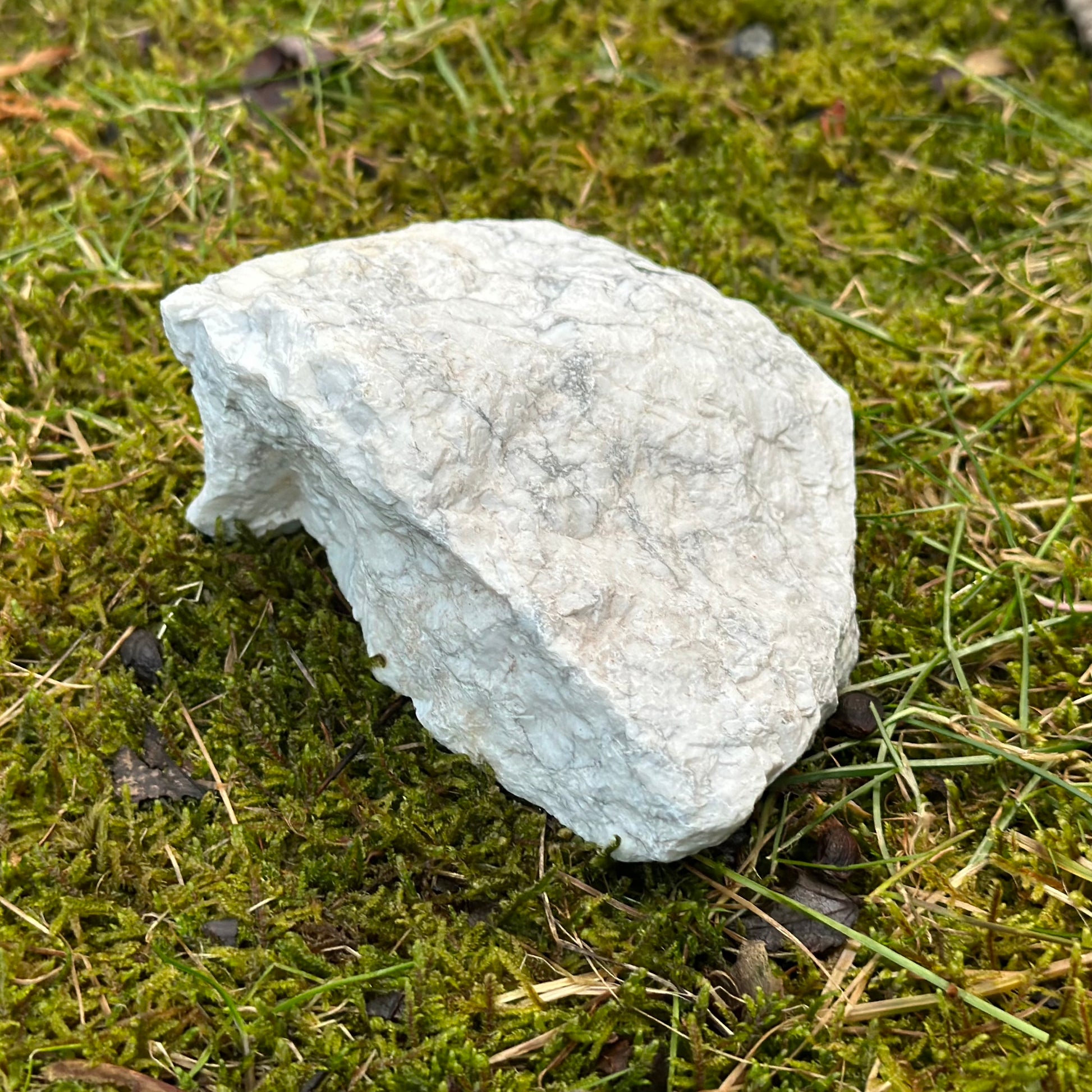 Howlite Raw