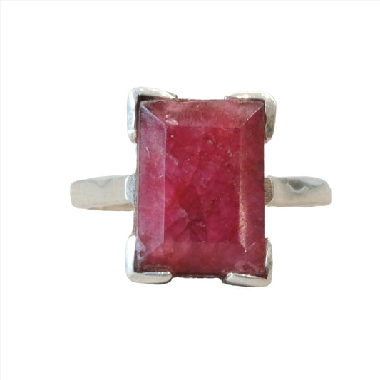 Ruby rectangle sterling silver ring size 8 showcasing vibrant gemstone, symbolizing enthusiasm and vitality.