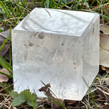 Clear Quartz Cube 291g