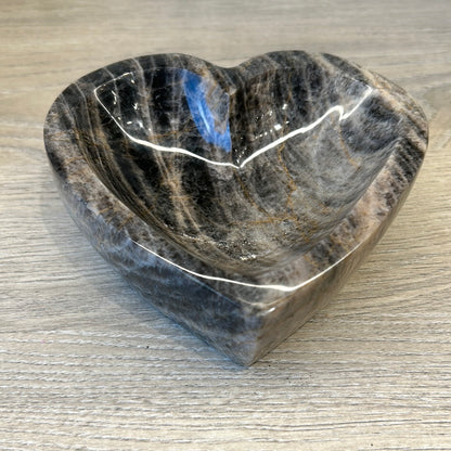 Black Moonstone Heart Bowl 5.5in