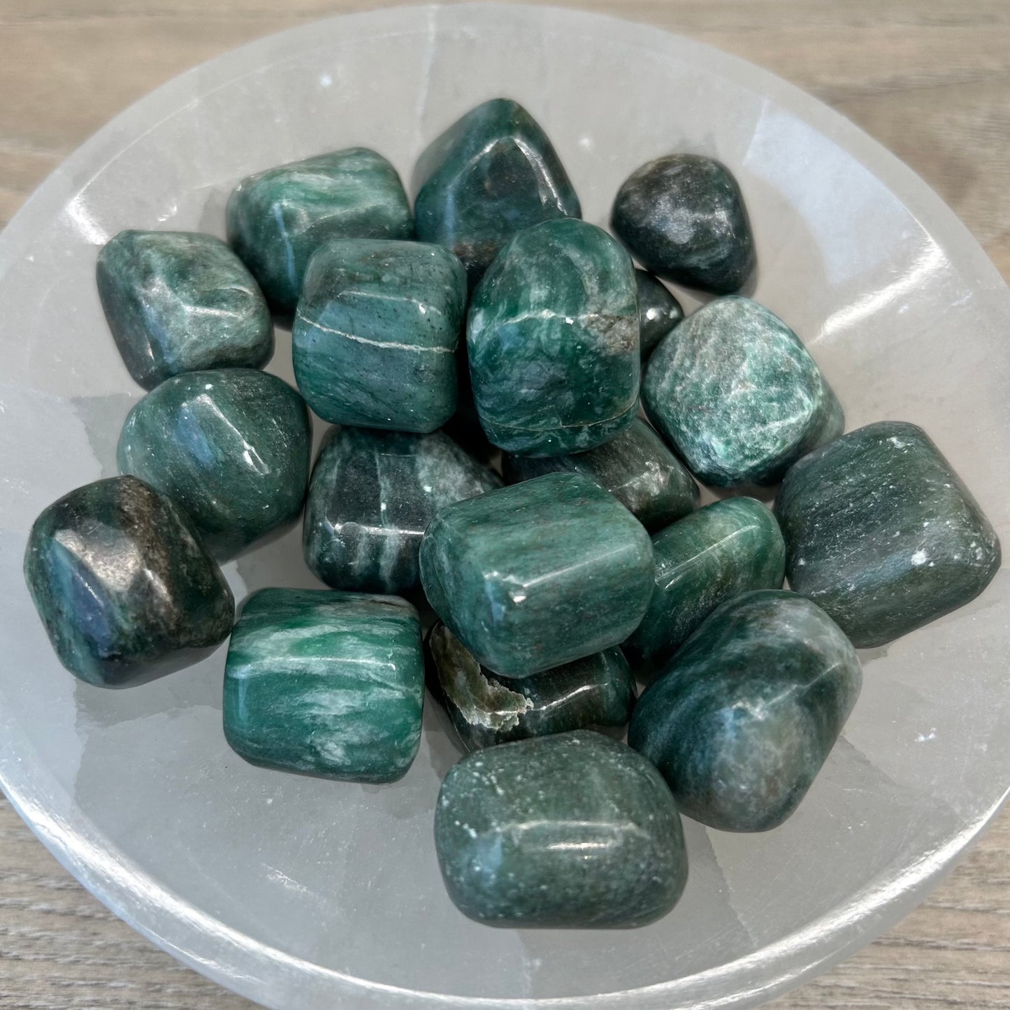 Emerald with Fuchsite Tumble Stone 20-30 MM