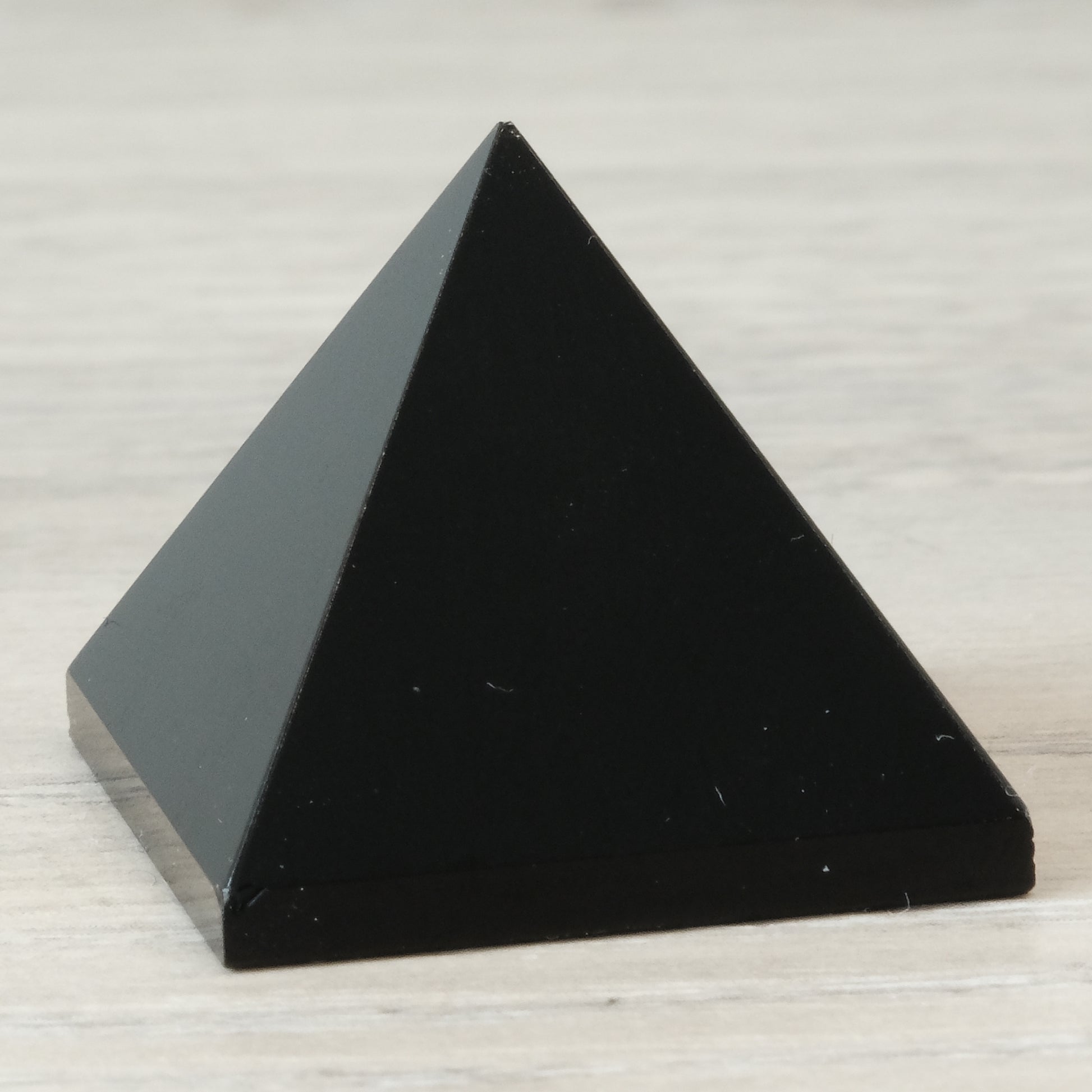 Black Obsidian Mini Pyramid 